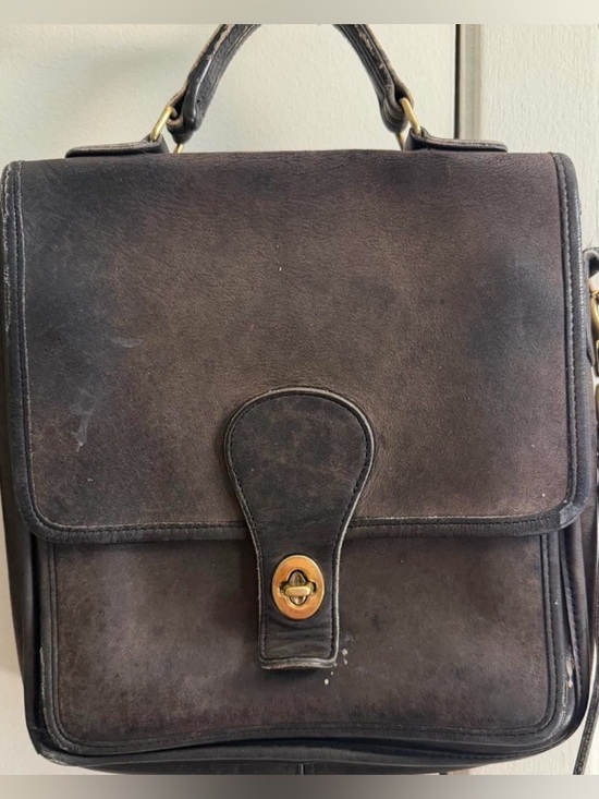 Coach Handbags - Vintage Coach Station bag